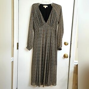 Michael Kors Women's Long Sleeve Floral Imperial Lined Sheer Pleats Midi Dress..